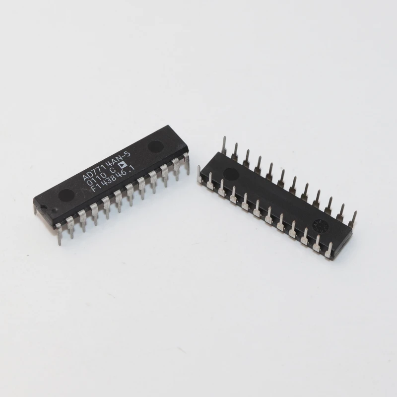 AD7714AN-52